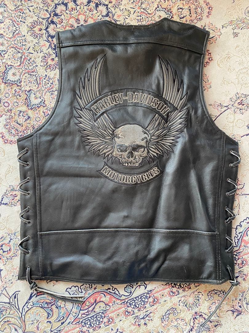 新品未使用Harley-Davidsonレザーベスト スカルベスト 現品限り激安