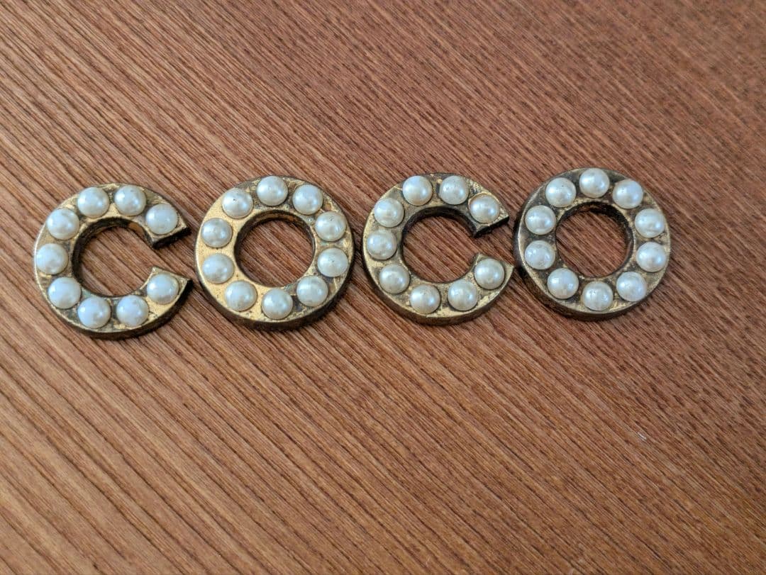 シャネル　イヤーマフラー　箱2つ付属