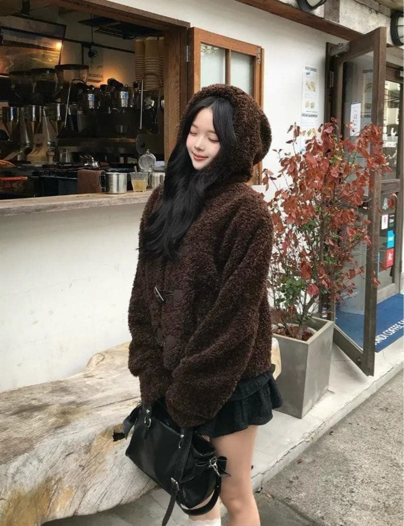 プードルファータッチボタンコート　emmy