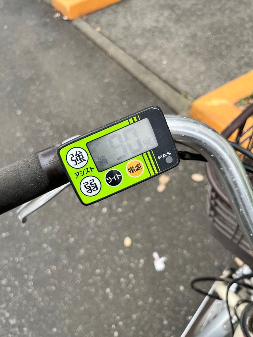 電動アシスト自転車 クリーム色 20インチ　高齢者オススメ