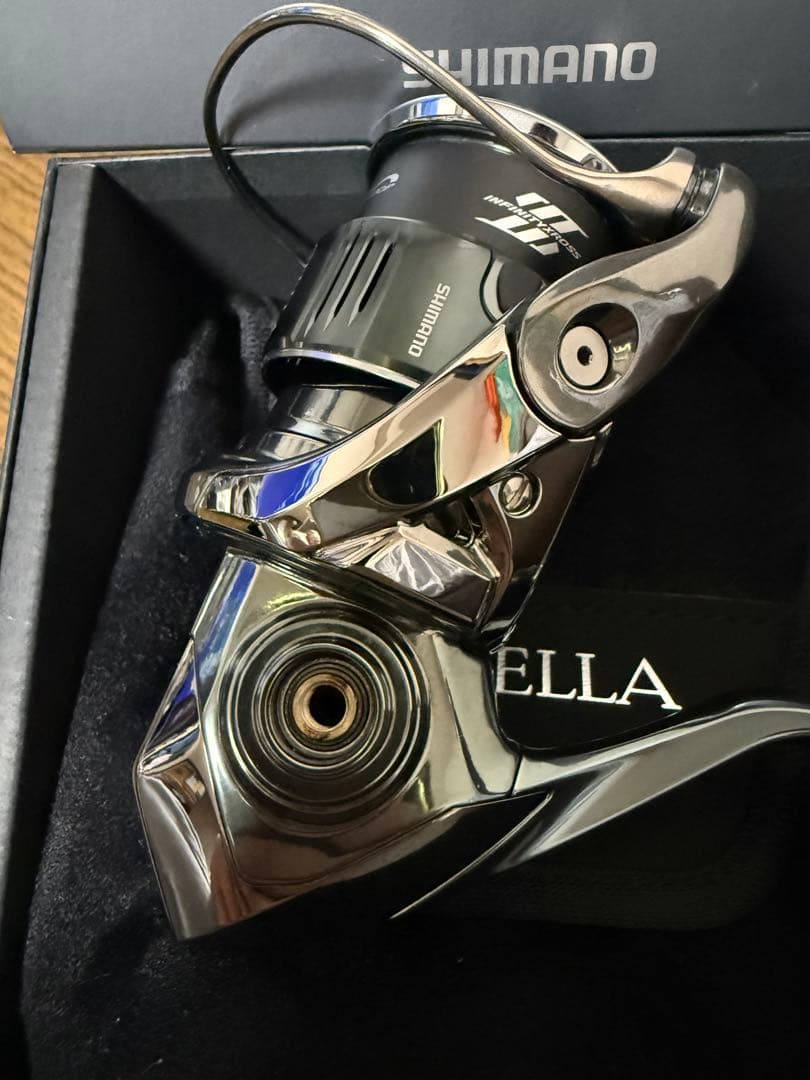 C2000SHG リール 2500 1000 SHIMANO シマノ 22ステラ