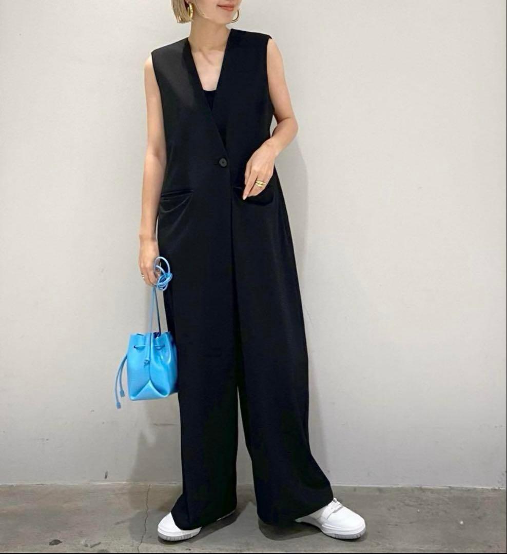 アダムエロペ ADAM ET ROPÉ ロンパース 黒 23SS オールインワン