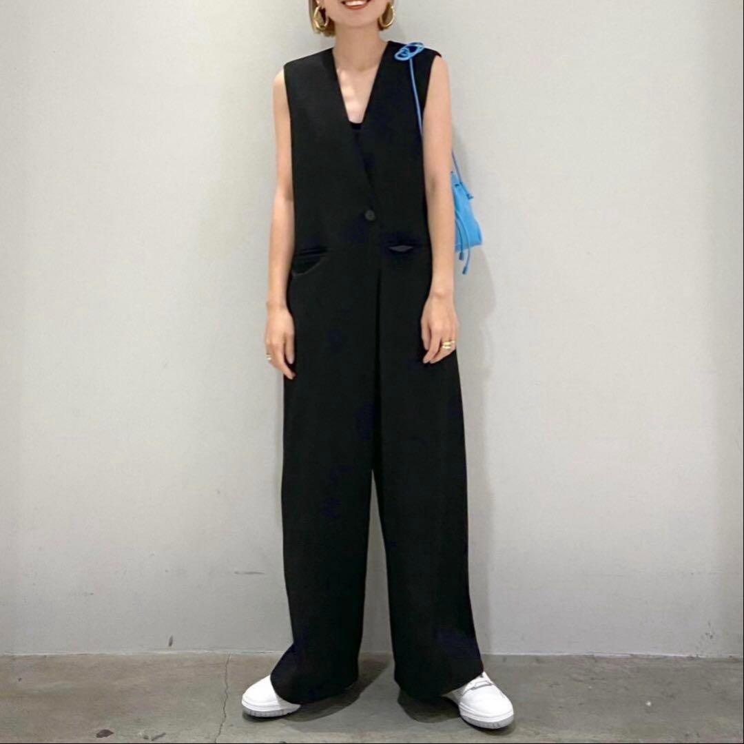 アダムエロペ ADAM ET ROPÉ ロンパース 黒 23SS オールインワン