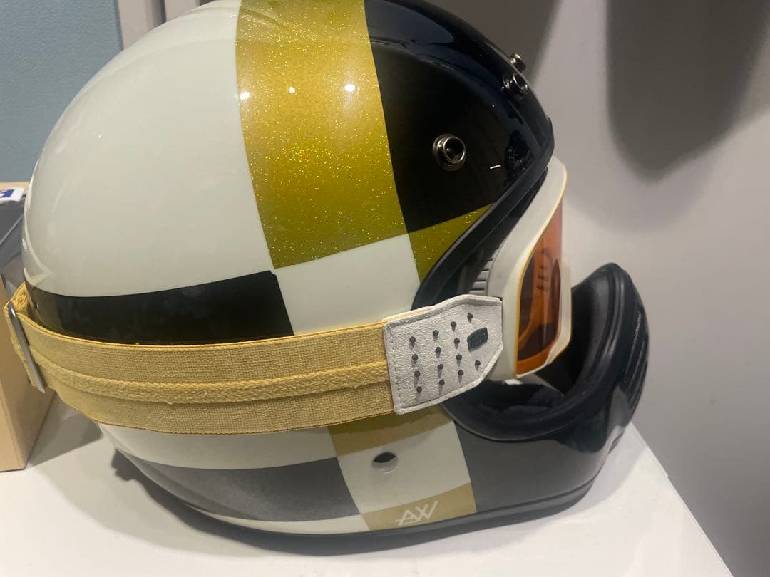 1/25まで　BELL moto3 At wyld ➕100% Barstow