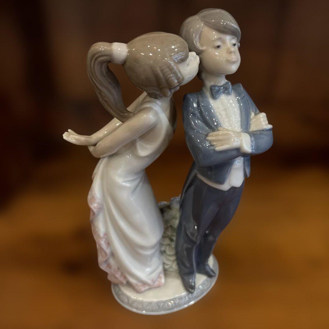 Lladro リヤドロ　5555 「すてきよ」　箱付