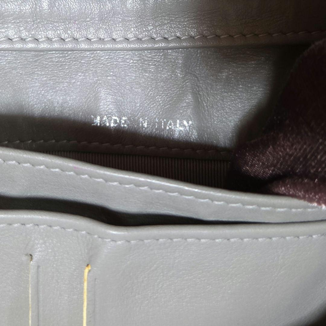 シャネル 二つ折り財布 マトラッセ ココマーク キャビアスキン