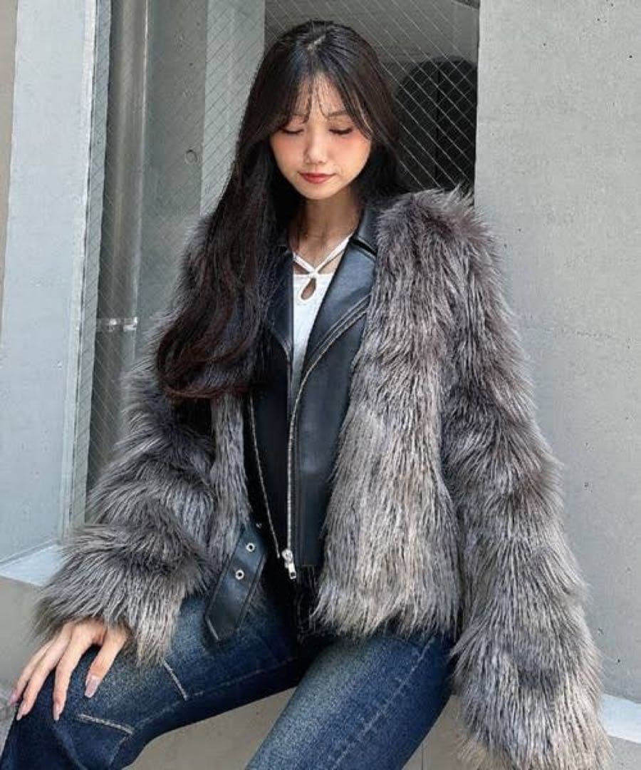 新品未使用タグ付き　レイヤードエコファーライダース