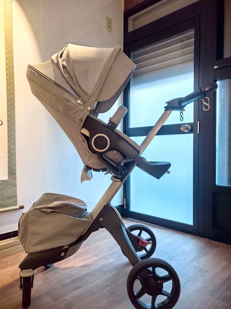 STOKKE ベビーカー グレー レインカバー、蚊帳、収納バッグ付き