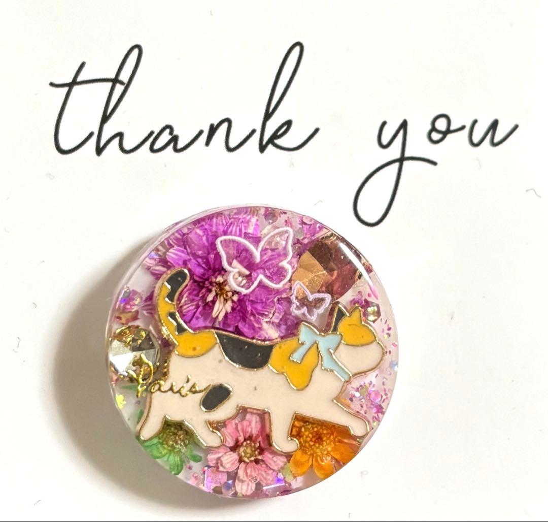 再販不可。マトリカリア♡ねこレジンヘアゴムブローチ