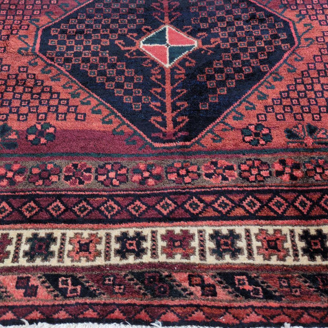 ペルシャ絨毯　シ－ラーズ産 215x135 クリーニング済 shiraz