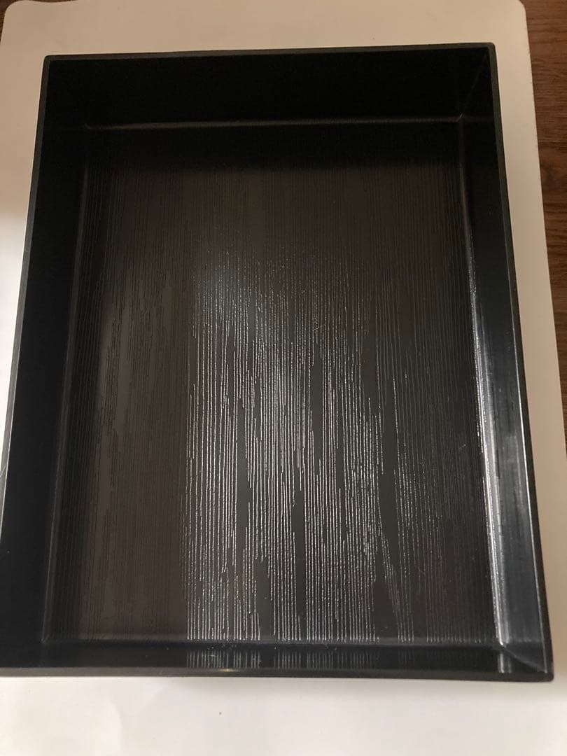 黒赤の5仕切り弁当箱