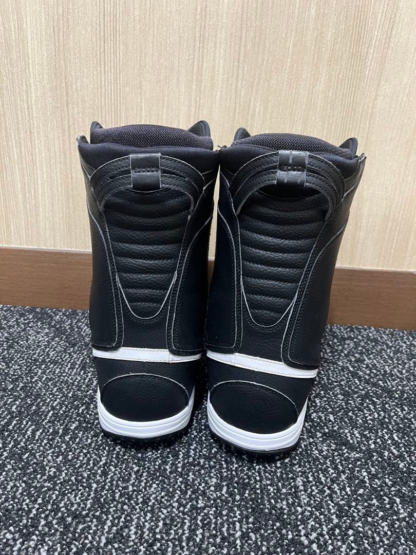 スノーボードブーツ　ナイキ　VAPEN×BOA　メンズ　25センチ