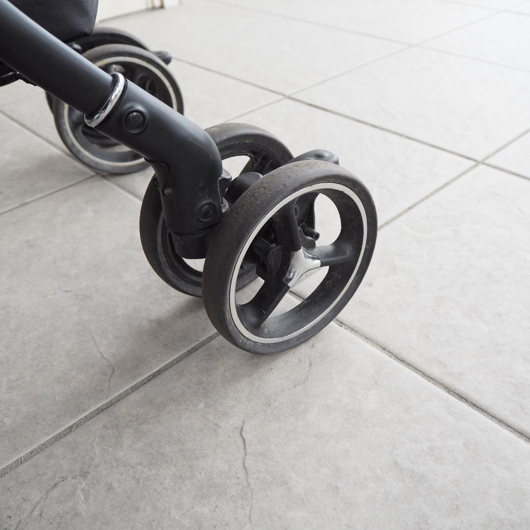 ミーム⭐️極美品⭐️アップリカ ベビーカー ラクーナビッテ クッション