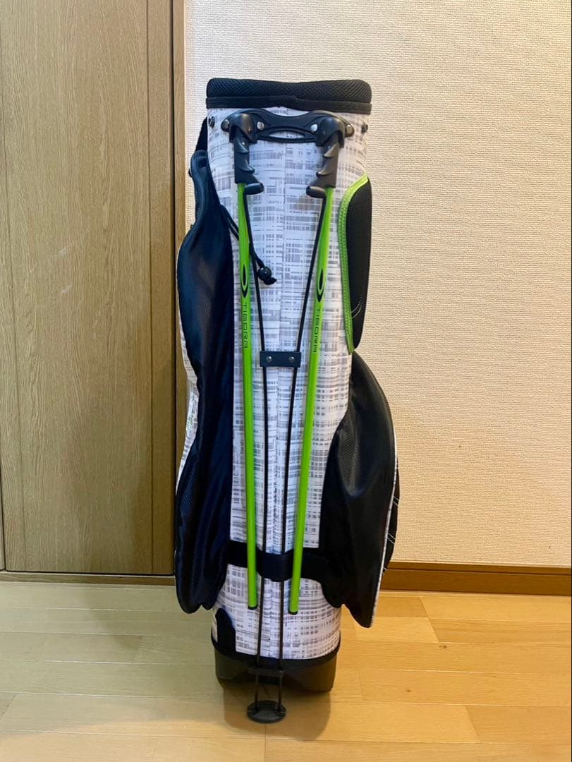 ティゴラ　キャディバッグ　スタンド