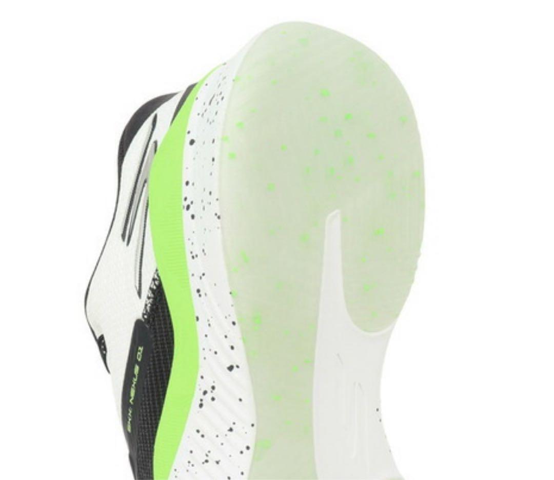 スケッチャーズ SKECHERS バスケットシューズ バッシュ SKXネクサス