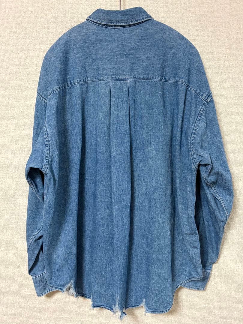 H BEAUTY＆YOUTH ダメージデニムシャツ