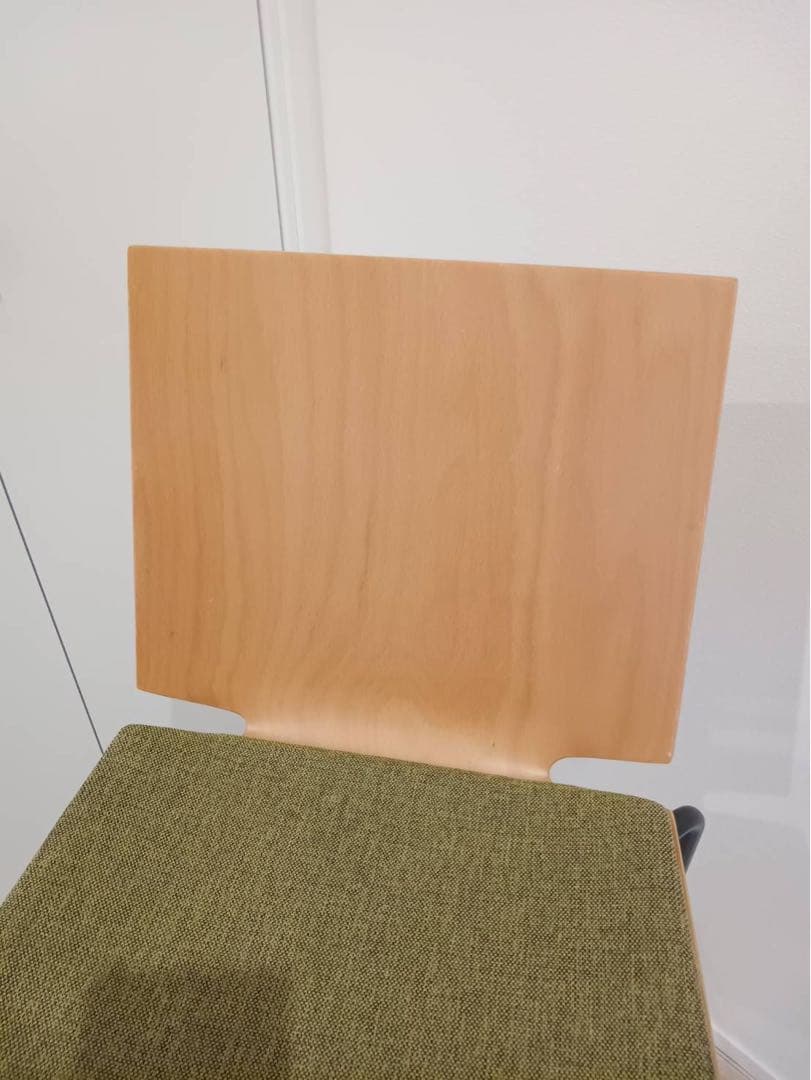 ②内田洋行/ウチダ ハイチェア ヘーゼル 背・座パッド付