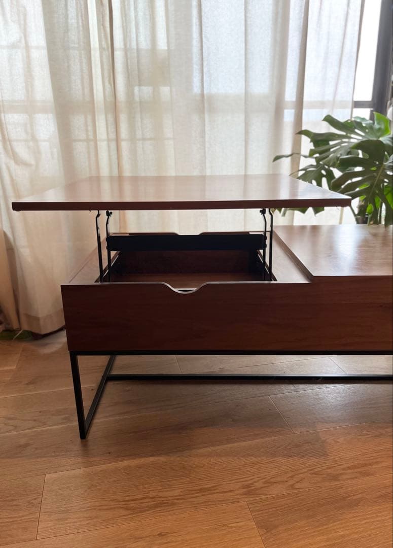 リフトアップ式センターテーブル ウォールナット調