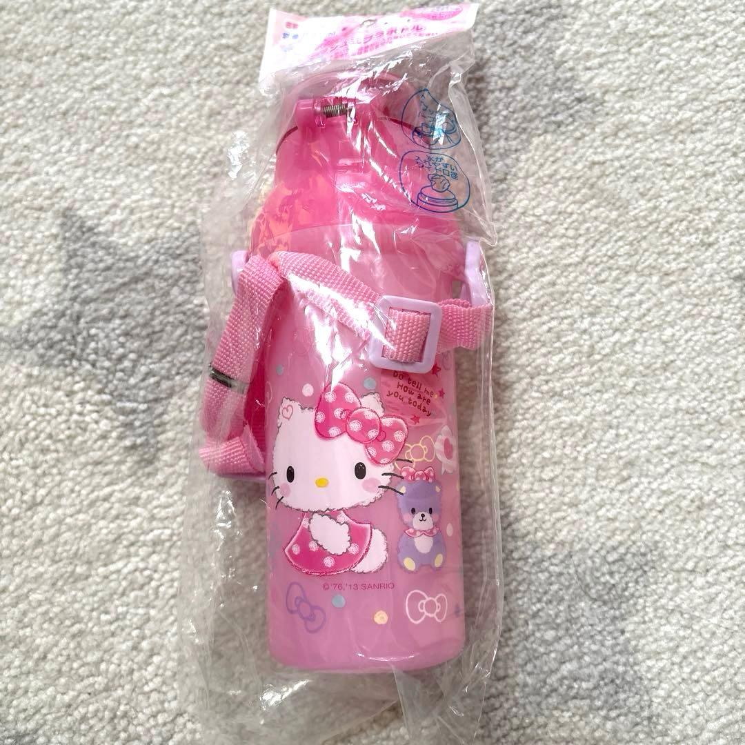 ハローキティ　プッシュ式プラボトル 480ml 直飲み水筒　平成レトロ　激レア