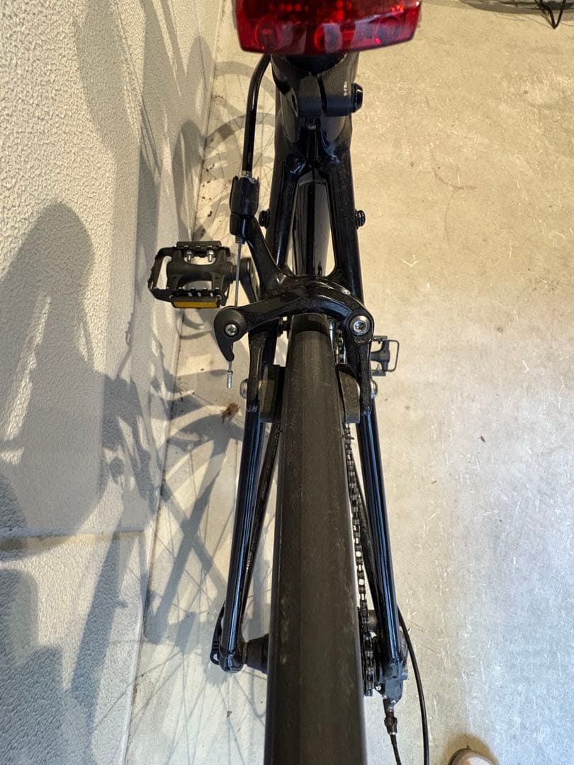 Trek Domane AL2 ロードバイク ブラック/イエロー