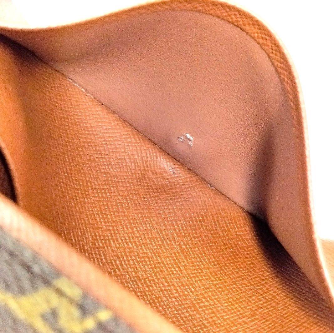 モノグラム ポルトモネ ビエ トレゾール ルイヴィトン 二つ折り財布