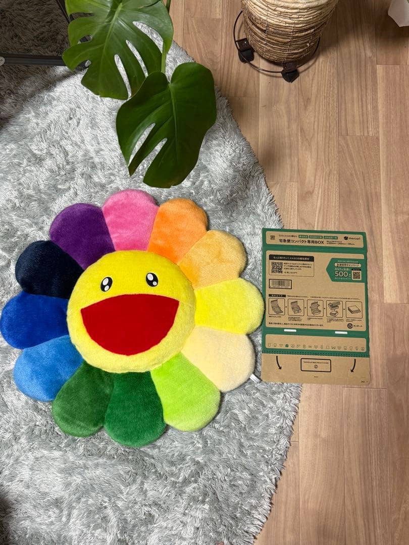 村上隆　カイカイキキ クッション 60cm