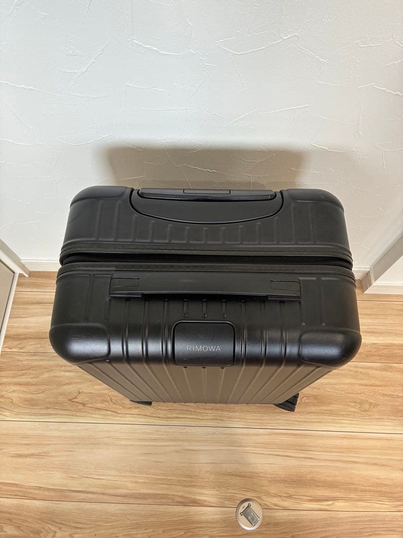 RIMOWA マットブラック 36L