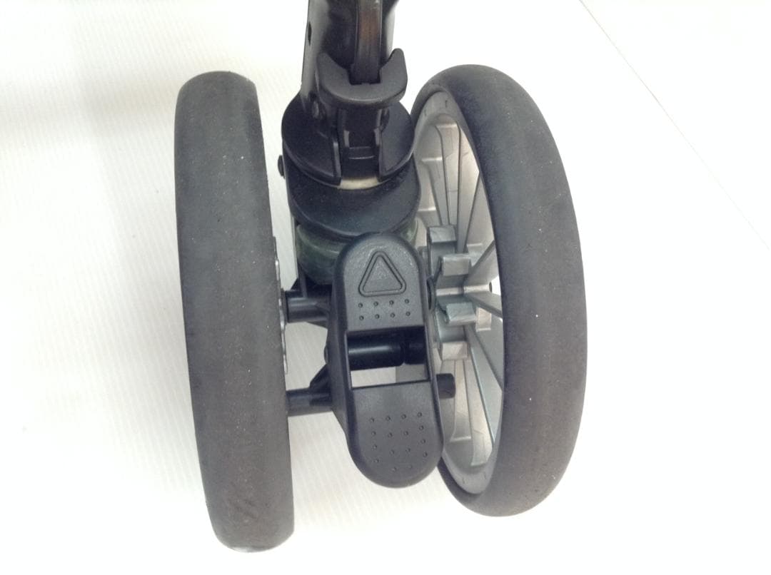 combi コンビ アンブレッタ 4キャス エッグショック 水洗い洗浄済み