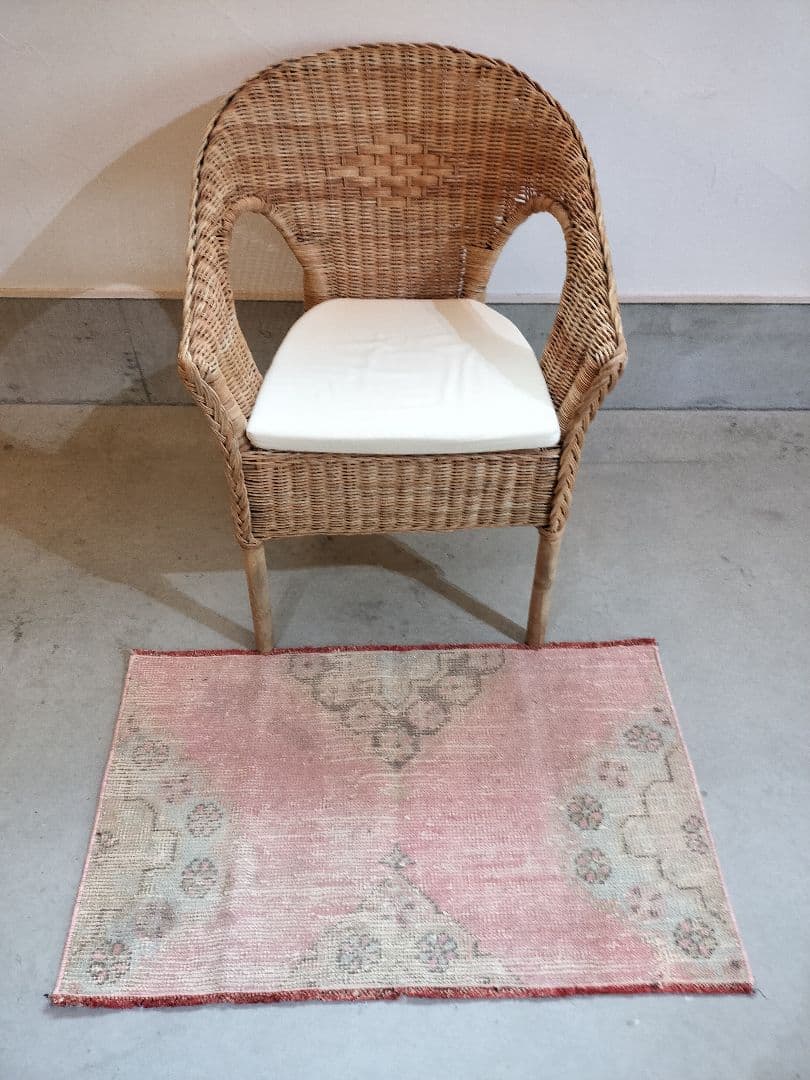 パステルローズピンクのスモールラグ　No.473