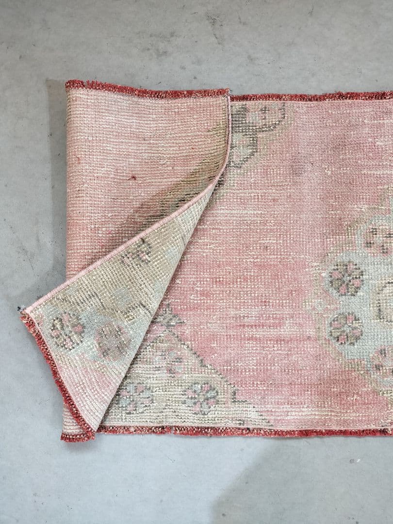 パステルローズピンクのスモールラグ　No.473