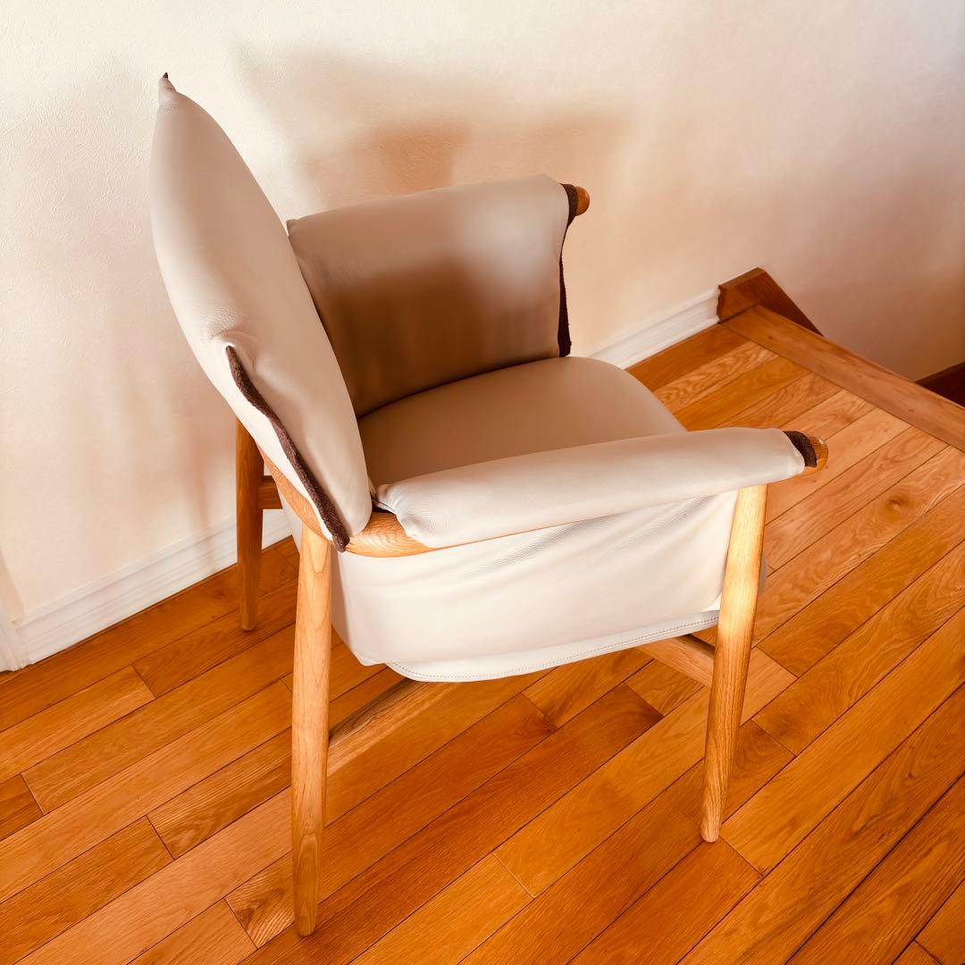 価格応相談★Carl Hansen & Søn Embrace Armchair