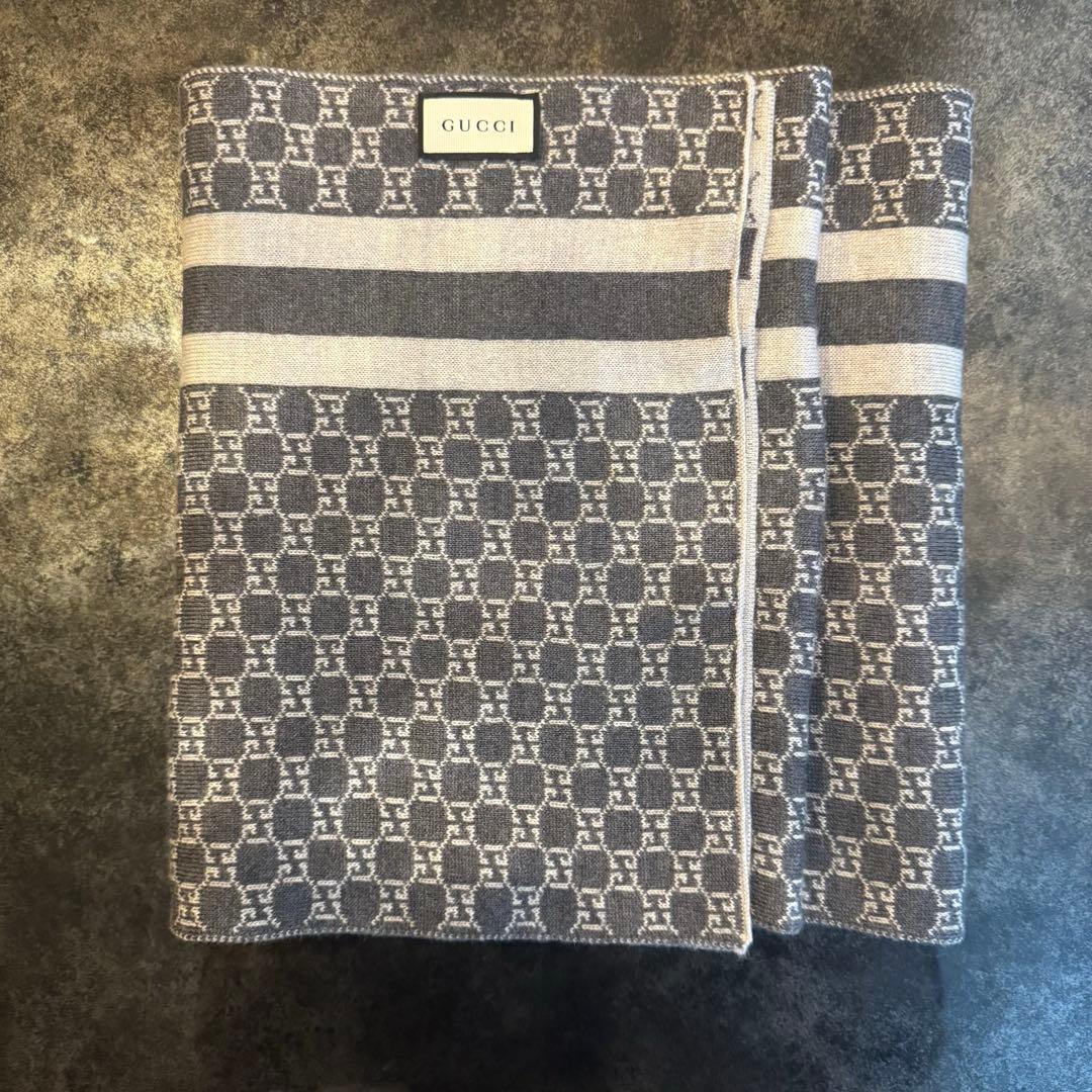 【早い者勝ち！／超美品✨】GUCCI マフラー ストール グレー×ブラック