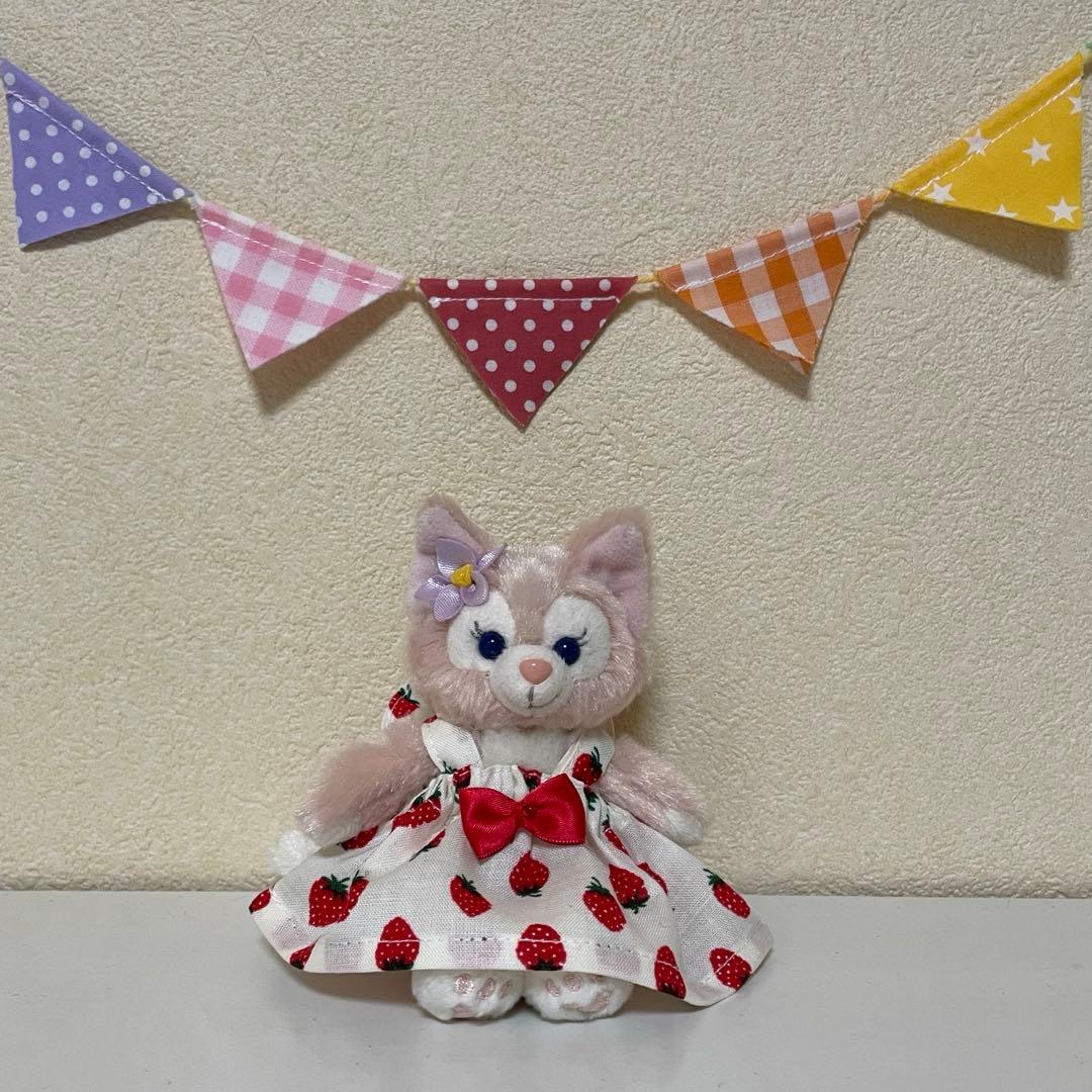 ハンドメイド★ホワイト♡いちごプリントワンピース★ぬいば♡ストラップ用コス
