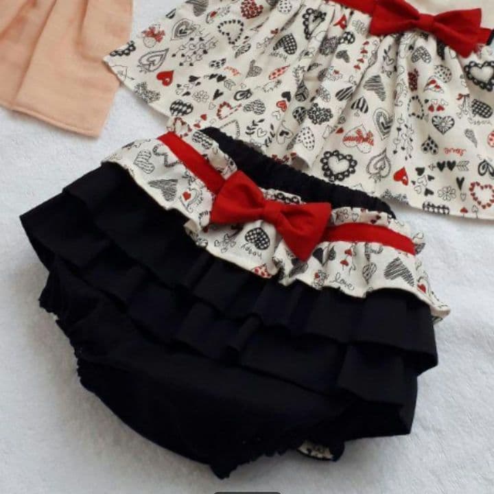 【送料無料】ギャザーワンピース風スタイ(チェリー)&お好みリボン