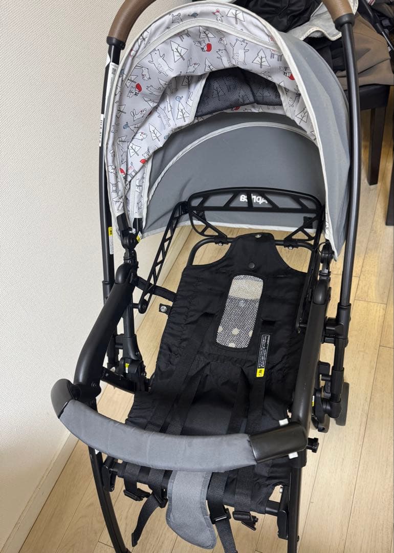 マーニ　美品Aprica カルーンエアー AD アニマルグレー