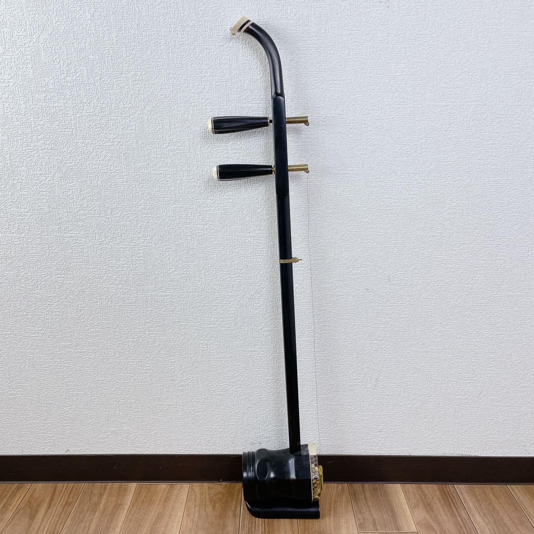 二胡　ニシキ蛇　蛇皮　黒檀　ケース付き