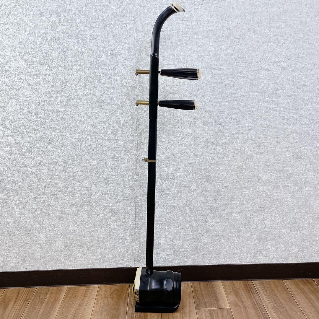 二胡　ニシキ蛇　蛇皮　黒檀　ケース付き