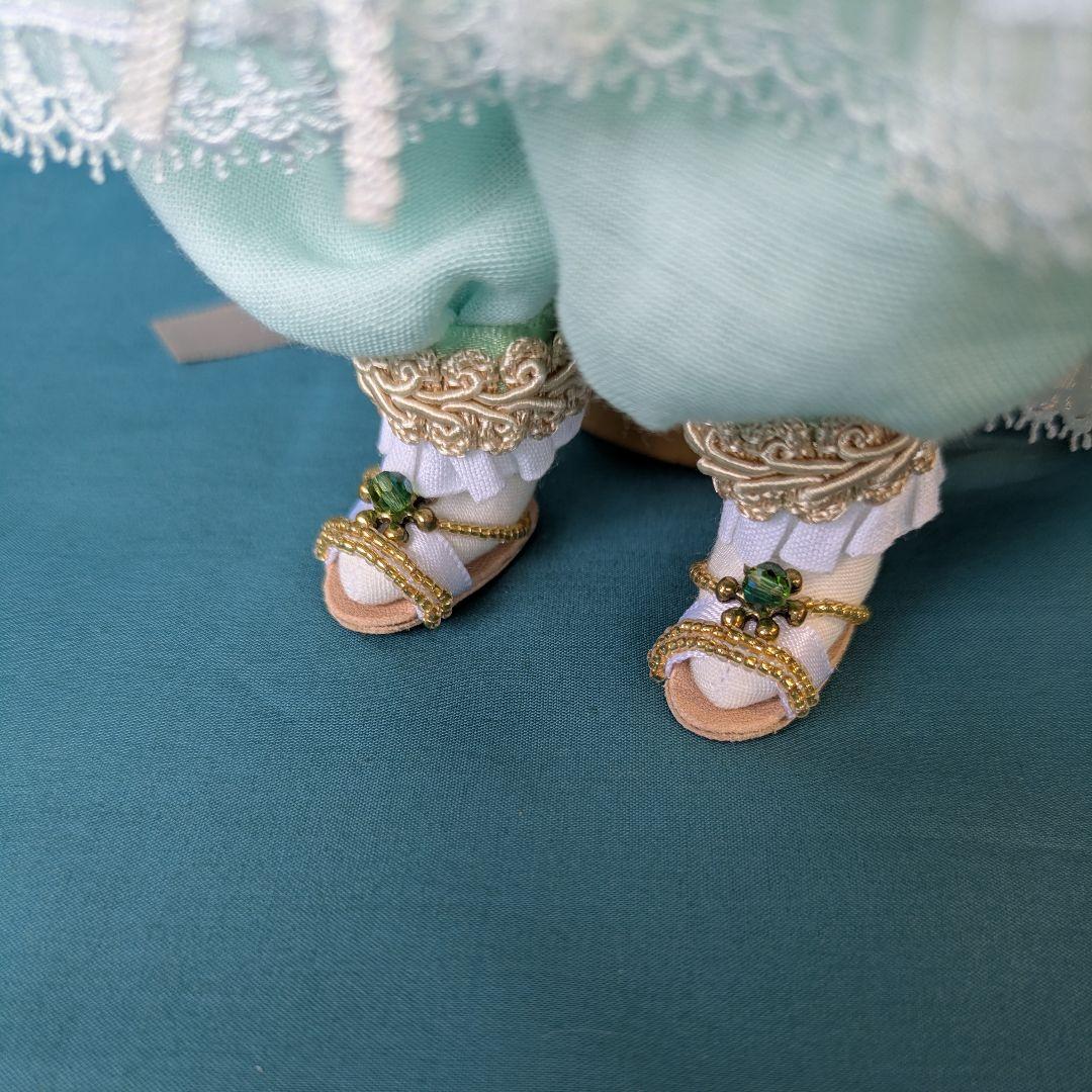 煌めく水の瞳の子　アートドール　ハンドメイドドール