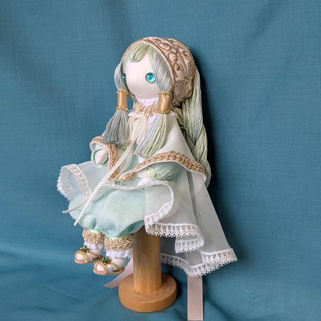 煌めく水の瞳の子　アートドール　ハンドメイドドール