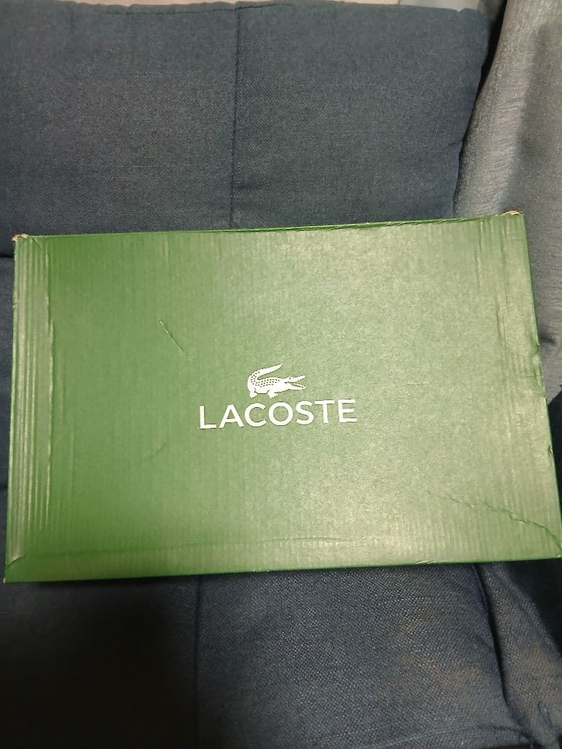 新品未使用 LACOSTE スニーカー