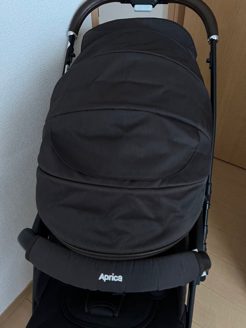 Aprica アップリカ ラクーナクッションフリー AB 2022年