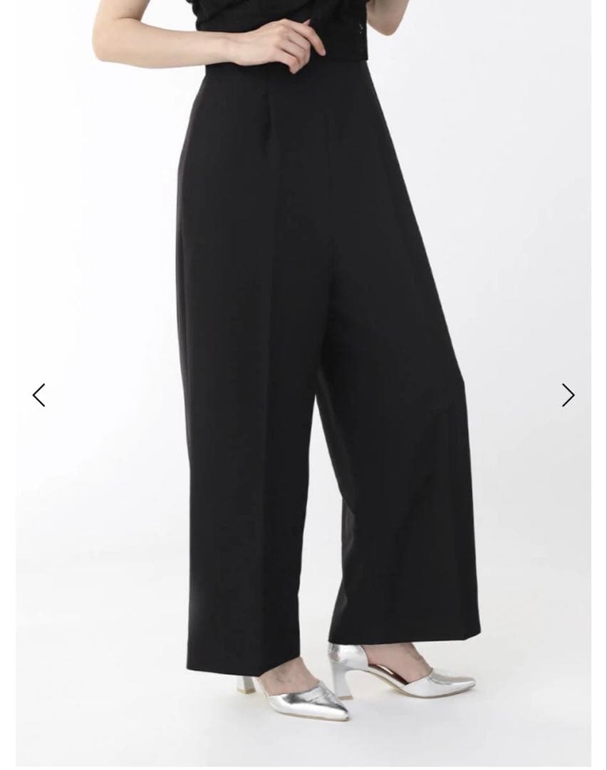 【今期新品未使用】ヤマダヤ　レースビスチェオールインワン　Aga Black