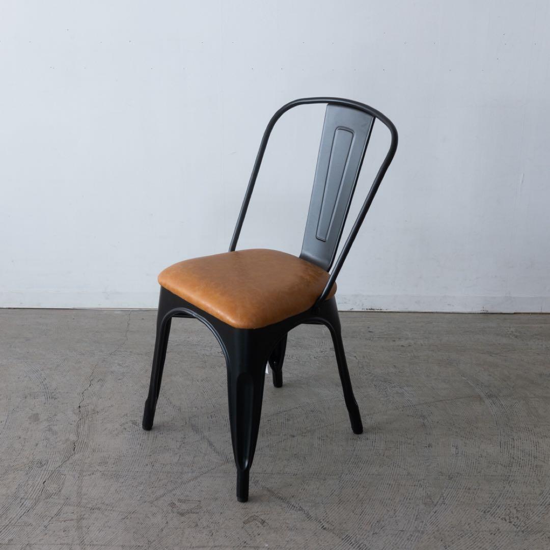 工業デザイン ダイニングチェア 黒と茶色