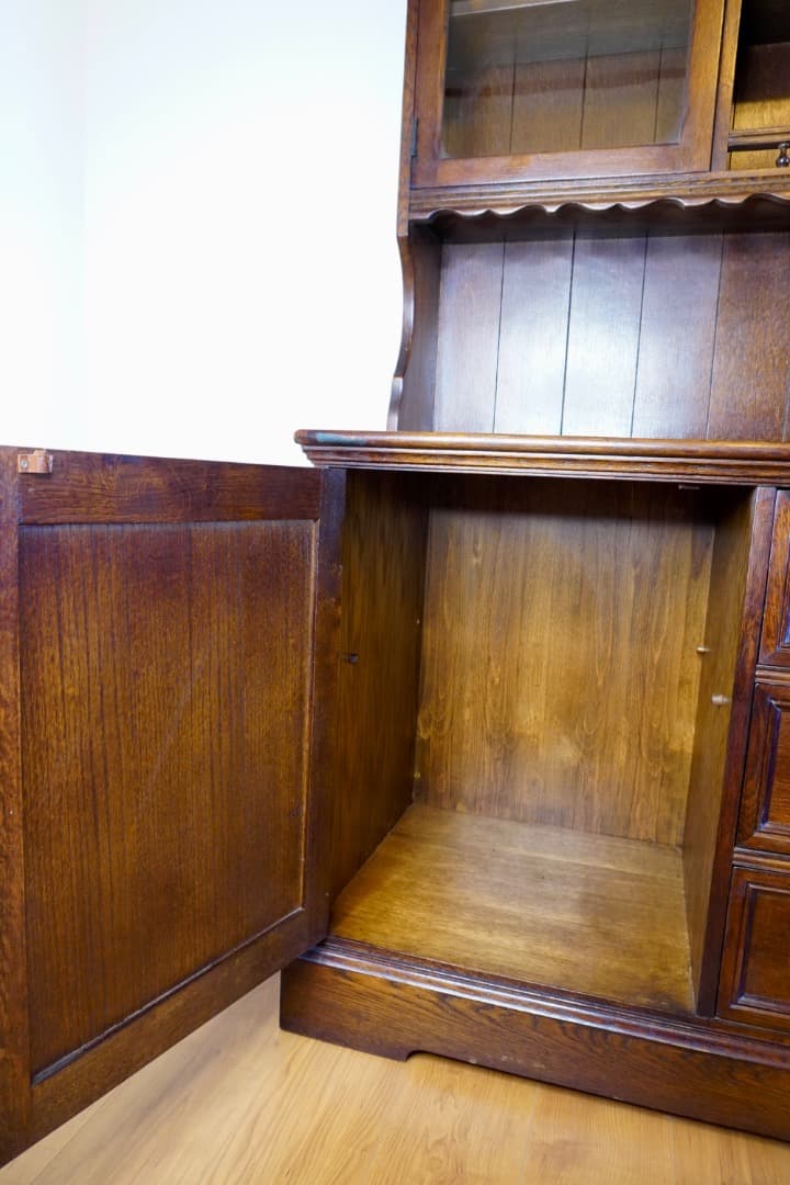 ド*ん様 イギリス アンティーク カップボード 1940年代