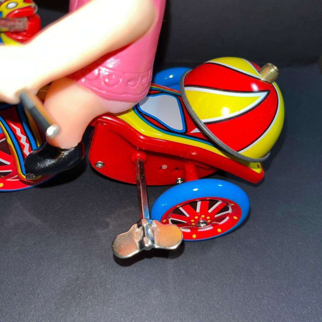 【希少】 ブリキ　三輪車　おもちゃ　昭和レトロ　アンティーク　ゼンマイ　ネジ巻き