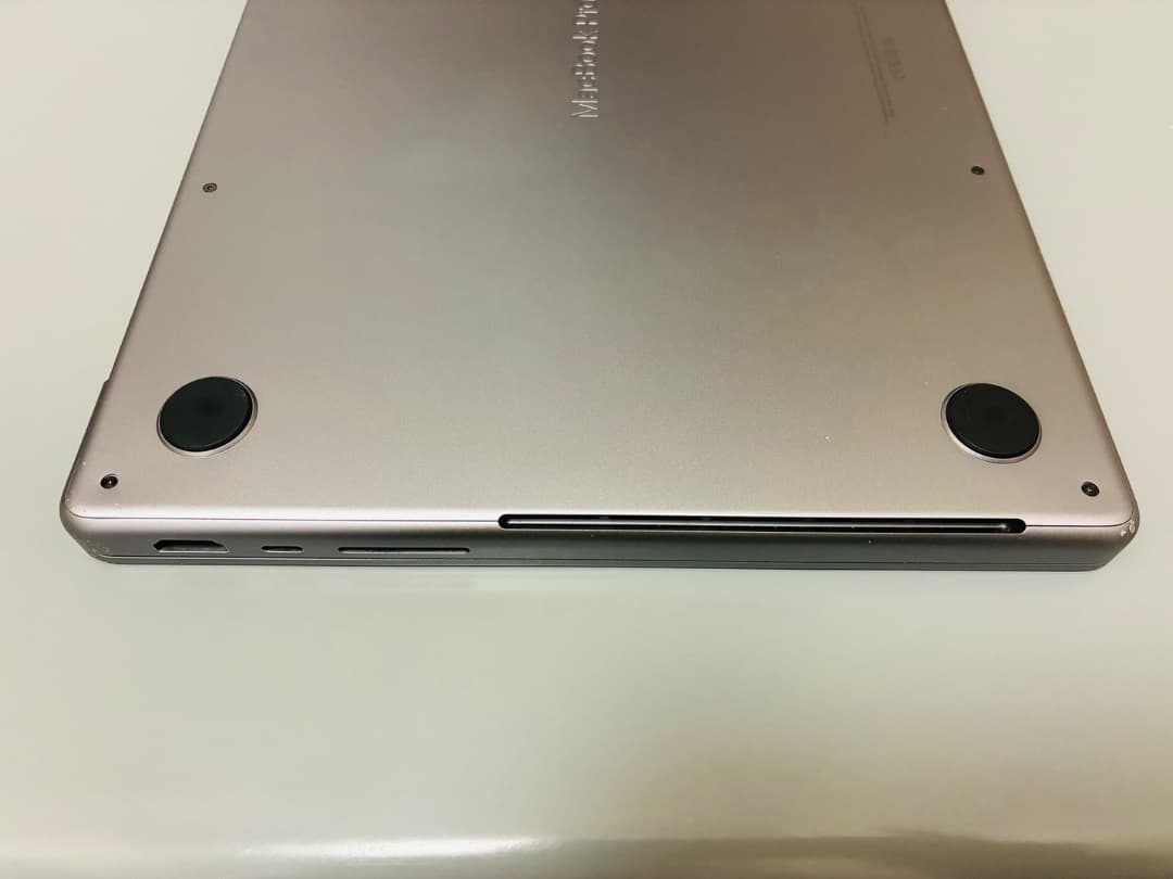 MacBook Pro 14インチ M1 Max / 32GB ｜おまけ付き