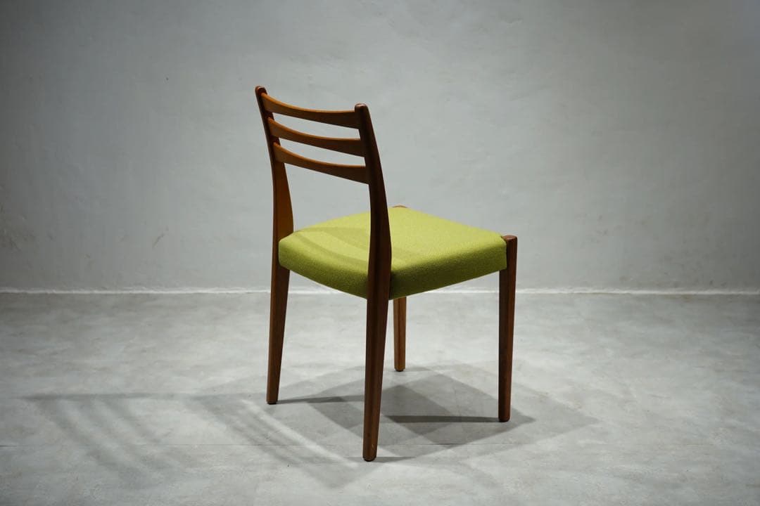 北欧　チーク　ビンテージ　ダイニングチェア　Sweden vintage 椅子