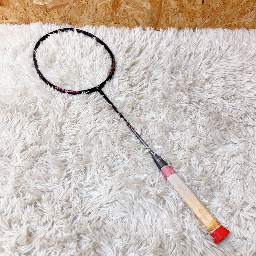 li-ning AXFORCE 80 バトミントンラケット　3UG5