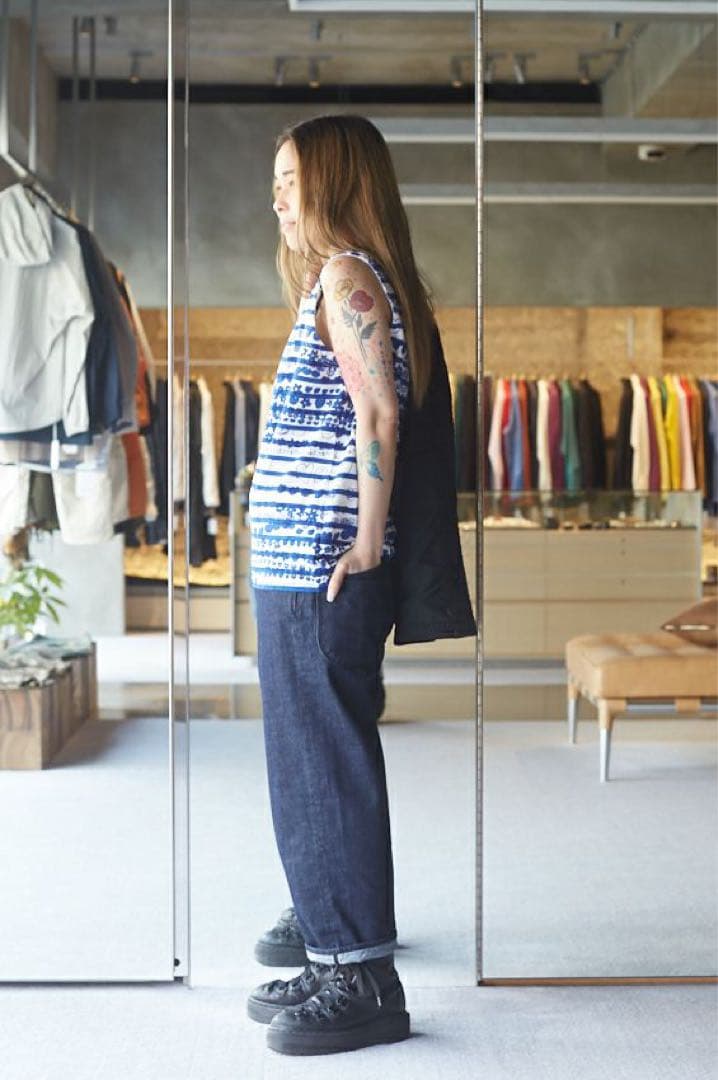 タンクトップ　ユニセックス　Lサイズ　 BRU NA BOINNE