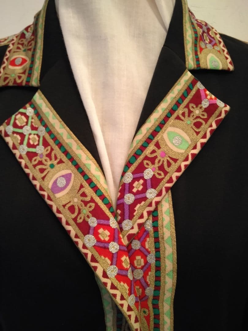 模様入り黒スカートセット